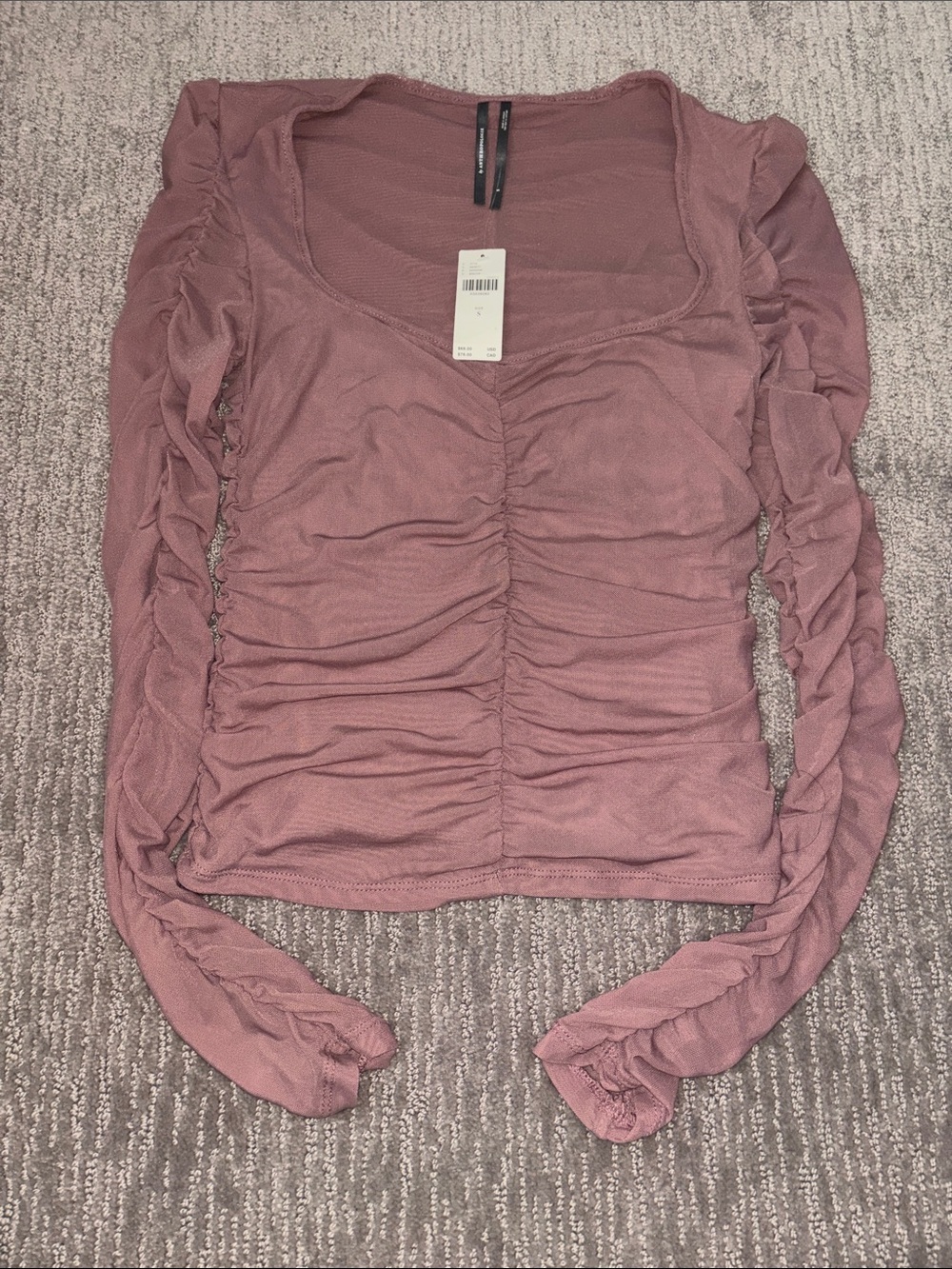 ANTHROPOLOGIE
Long-Sleeve Ruched Top Dusty Rose Mauve
